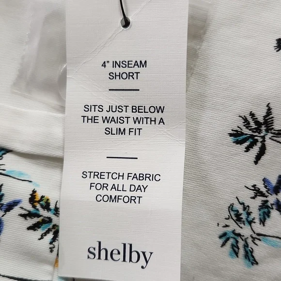 New Crown & Ivy shorts with a beachy Island pattern in perfect condition. - Picture 9 of 14